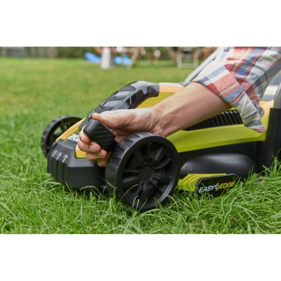 Электрическая газонокосилка Ryobi RLM13E33S