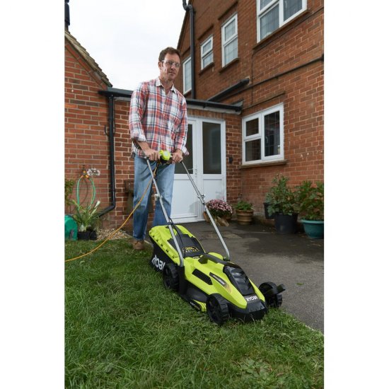 Электрическая газонокосилка Ryobi RLM13E33S