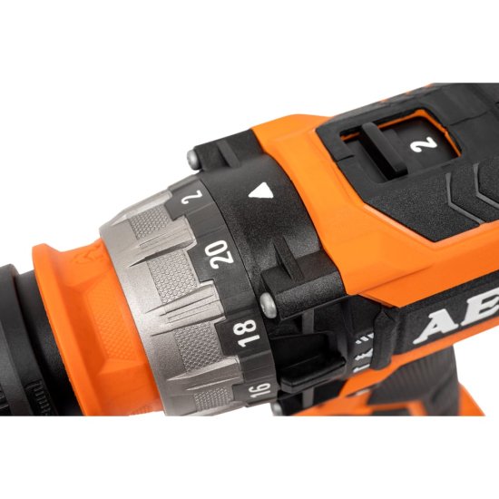 Аккумуляторная дрель AEG BSB18CBLLI-502C