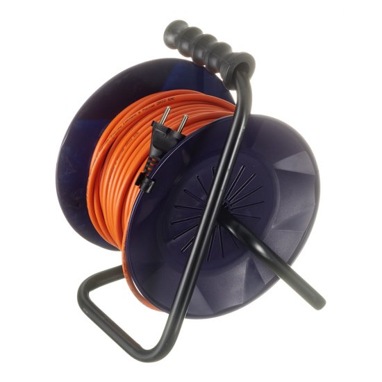 Удлинитель Партнер Электро без заземления 30 м на катушке 2,2 кВт 4 розетки ПВС 2х1 кв.мм IP44