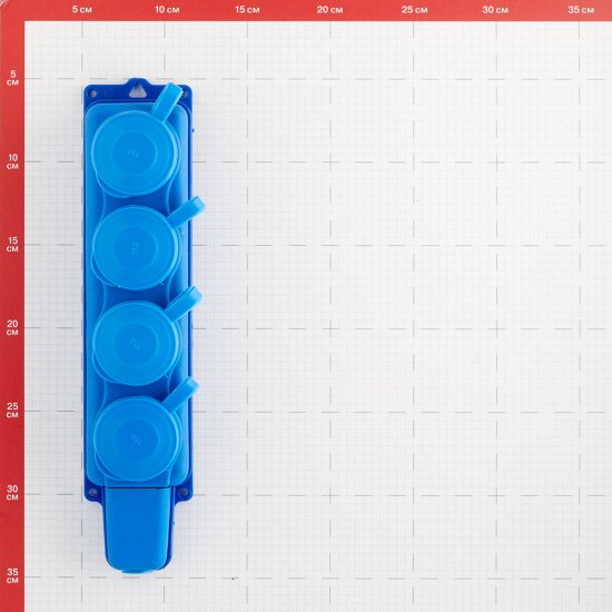 Розетка штепсельная Svet четверная с заземлением IP44 настенная синяя