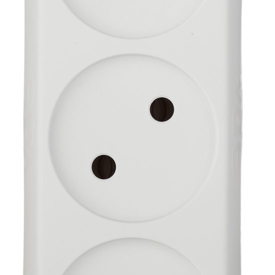 Удлинитель Эра 3 розетки 1,5 м ШВВП 2х0,75 кв.мм 6 А 1,3 кВт белый (Б0035747)