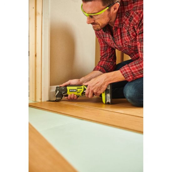 Многофункциональный инструмент Ryobi ONE+ R18MT-0