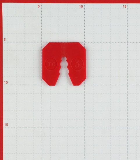 Компенсатор пластиковый для цокольных профилей 3 мм (100 шт.)