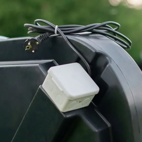 Бак для душа с подогревом 200 л Rostok с лейкой