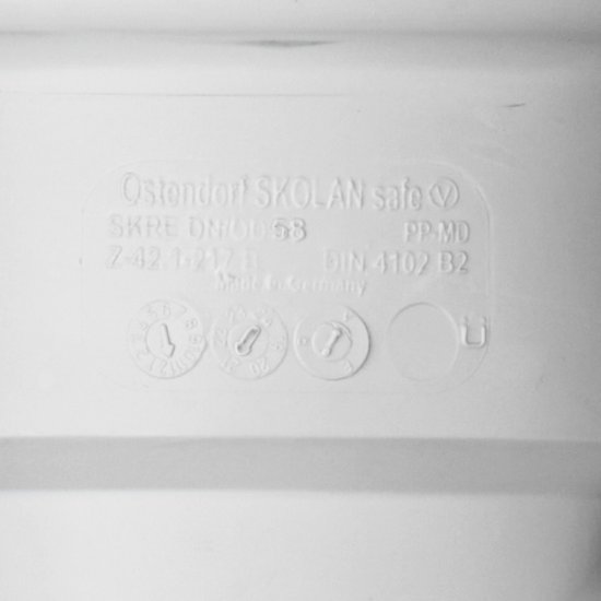 Ревизия Ostendorf SKRE d58 мм пластиковая бесшумная для внутренней канализации (332600)