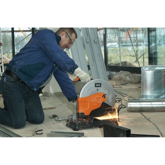 Монтажная пила AEG SMT 355