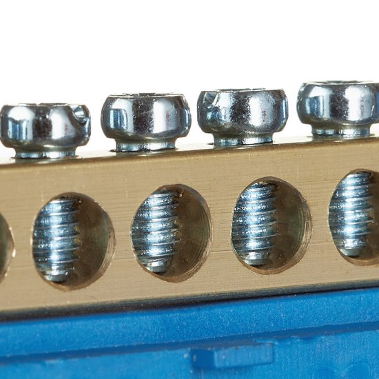 Шина нулевая изолятор Стойка на DIN-рейку EKF PROxima 6х9 мм 8 отверстий синяя (sn0-63-8-sb-r)