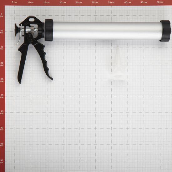 Пистолет для герметика закрытый 600 мл Hesler