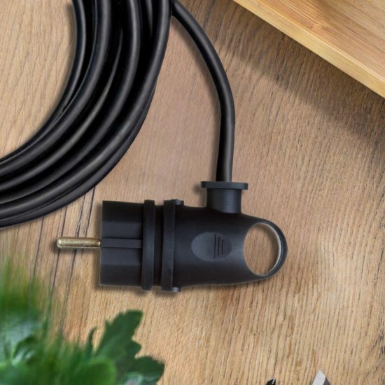 Вилка штепсельная Svet с заземлением IP44 угловая черная