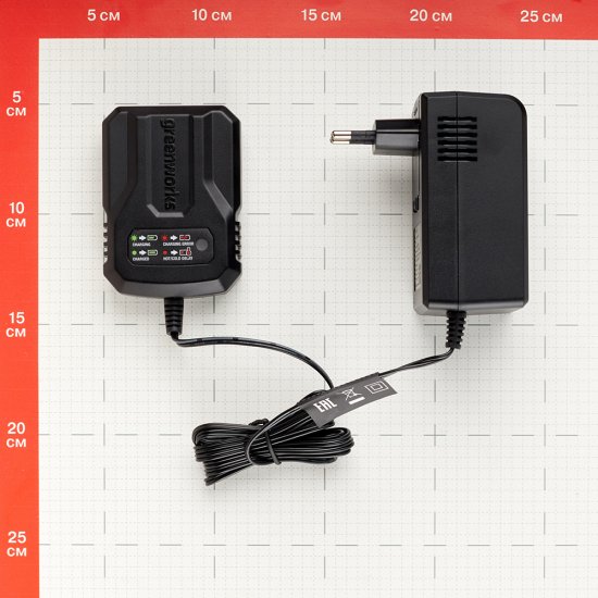 Зарядное устройство Greenworks G40UCM2M для аккумуляторов 40В Li-Ion (2946507)