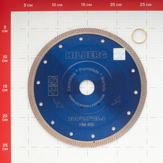 Диск алмазный по керамограниту Hilberg 200x25,4x1,7 мм турбо сухой рез (HM405)
