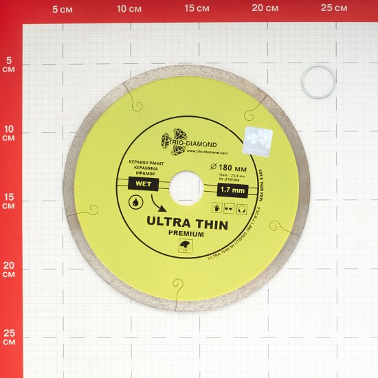 Диск алмазный по керамограниту Trio-Diamond Hot Pres 180x25,4x1,7 мм сплошной мокрый рез (UTW504)