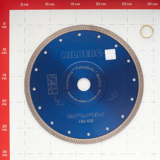 Диск алмазный по керамограниту Hilberg 230x25,4x2 мм турбо сухой рез (HM406)