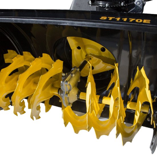 Снегоуборщик бензиновый Champion (ST1170E)