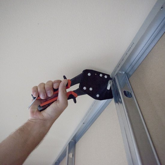 Просекатель для металлических профилей 270 мм Edma