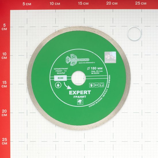 Диск алмазный по керамограниту Trio-Diamond Hot Pres 180x25,4x1,8 мм сплошной мокрый рез (EG354)