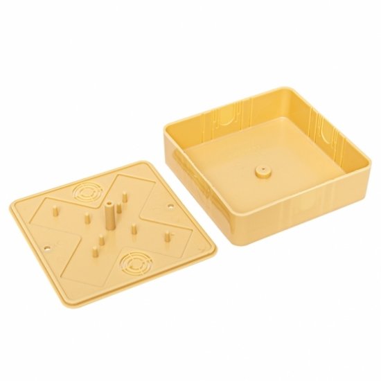 Коробка распределительная 100х100х28 мм IP42 EKF (plc-kmr-030-032-s)