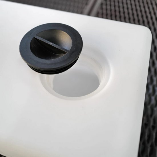 Емкость 50 л полиэтиленовая с крышкой