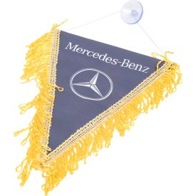 Треугольный автомобильный вымпел SKYWAY Mersedes-Benz с девушкой