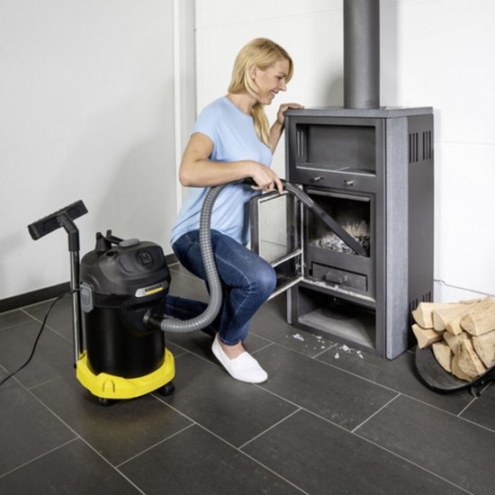 Строительный пылесос для cбора золы Karcher AD 4 Premium 600 Вт 17 л (1.629-731.0)