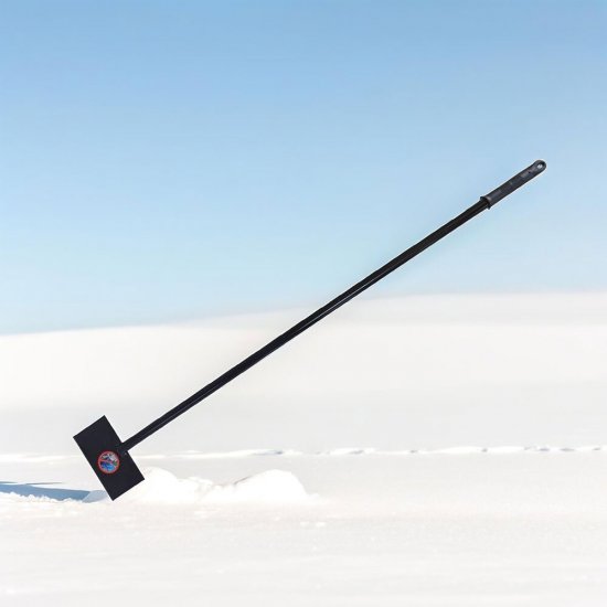 Ледоруб с металлическим черенком 200х1300 мм (100404)