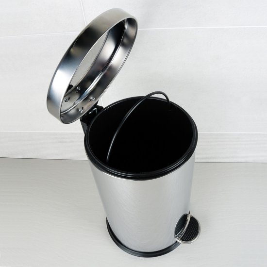 Ведро для мусора Fixsen Hotel FX-34024A с крышкой 8 л металл хром с педалью