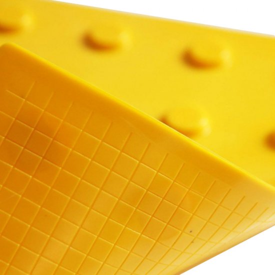 Тактильная плитка ТПУ конус в ряд 300х300х6,5 мм желтая