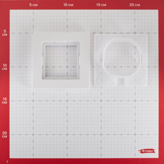 Рамка Systeme Electric AtlasDesign Aqua одноместная белая (ATN440101)
