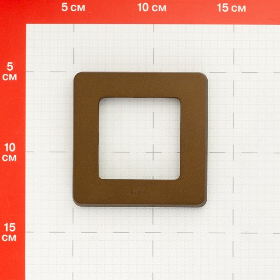 Рамка Legrand Inspiria одноместная бронза (673939)