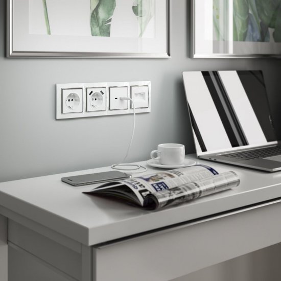 Рамка Werkel Snabb четырехместная хром/белая (a051643)