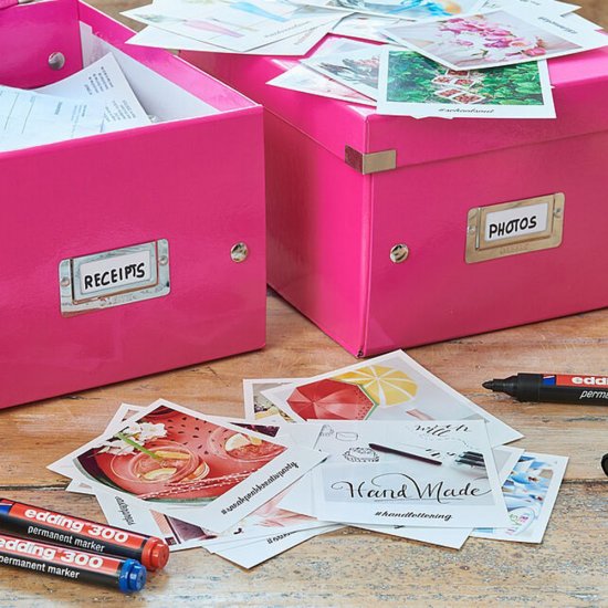 Маркер перманентный Edding 300 красный грифель 1,5-3 мм