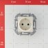Розетка Legrand Inspiria встраиваемая слоновая кость со шторками (673731)