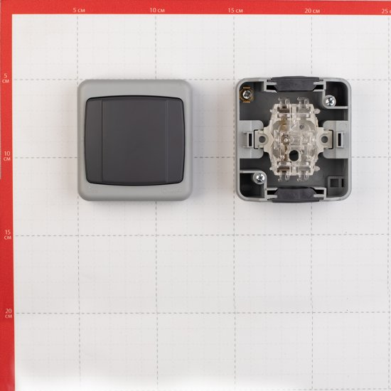 Выключатель Makel одноклавишный накладной серый с быстрозажимными контактами (36064101)