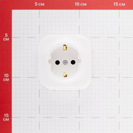 Розетка Legrand Quteo накладная белая с заземлением (782220)
