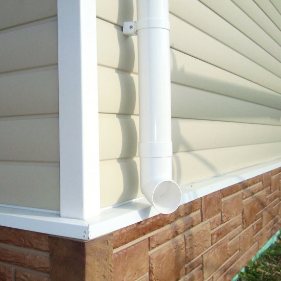 Труба водосточная пластиковая d80 мм 1 м Docke Standard пломбир RAL 9003