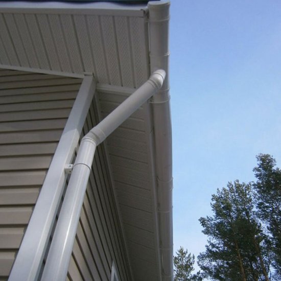 Труба водосточная пластиковая d80 мм 3 м Docke Standard пломбир RAL 9003