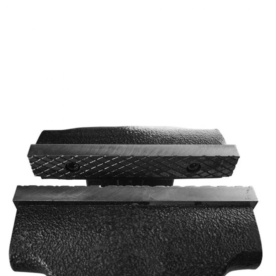 Тиски слесарные Berger Бор поворотные с трубным зажимом и наковальней 200 мм (BG1339)