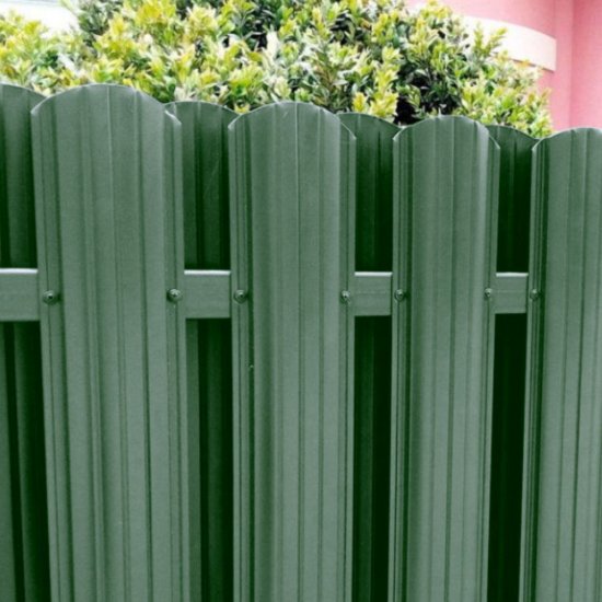 Калитка распашная с двухсторонним штакетником в два ряда 1х1,5 м зеленая RAL 6006