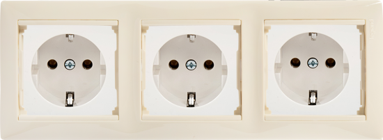 Рамка для розеток и выключателей Legrand Valena 3 поста цвет слоновая кость