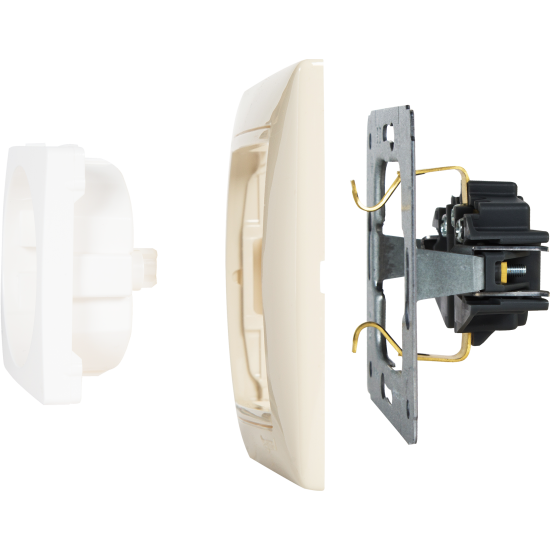 Рамка для розеток и выключателей Legrand Valena 3 поста цвет слоновая кость