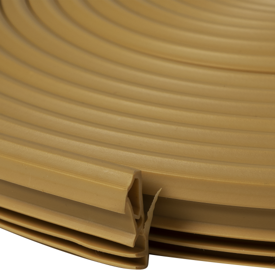 Уплотнитель оконный 5.5 м цвет светлый дуб