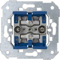 Проходная розетка Simon S82 Detail