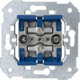 Проходная розетка Simon S82 Detail