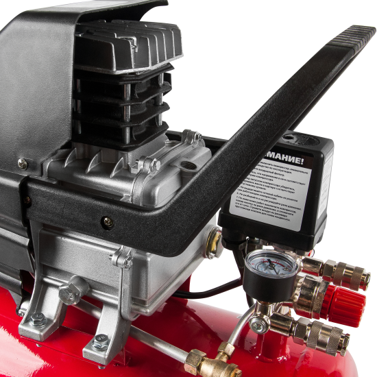 Компрессор поршневой масляный Kronwerk KD 24/200, 24 л, 198 л/мин