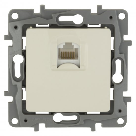 Розетка компьютерная RJ45 категория 5e UTP - Legrand Etika - слоновая кость