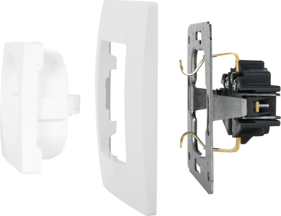 Рамка для розеток и выключателей Legrand Etika 3 поста цвет белый