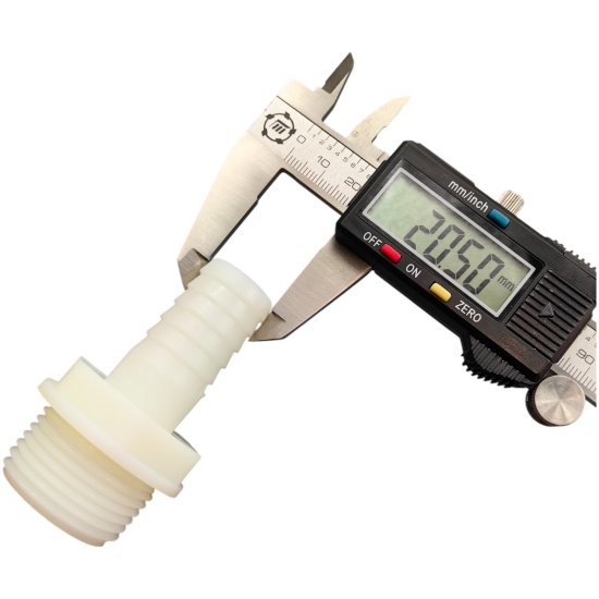 Штуцер для шланга BOUTTE 25 мм. - 19 мм. наружная резьба