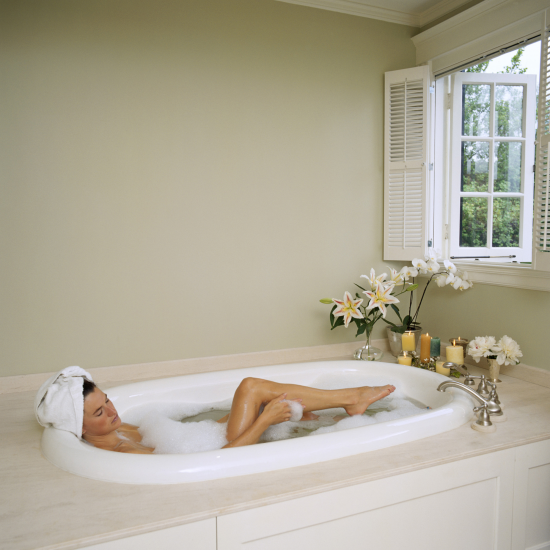 Эмаль ВДЭП Радуга Р-270 ЕРОХ цвет белый 0.9 л