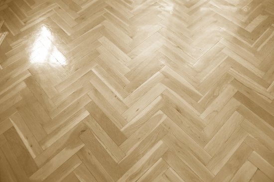 Лак паркетный Luxens глянцевый бесцветный 0.75 л